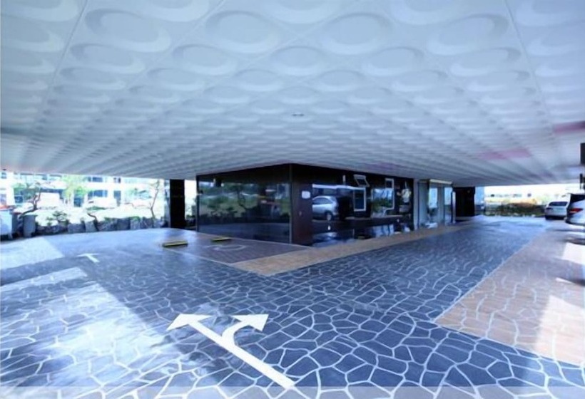 فندق World Tourist