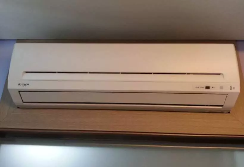 בית מלון כפרי World Tourist