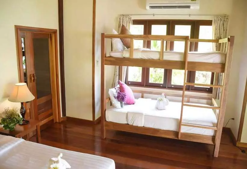 Khaothong Terrace Resort