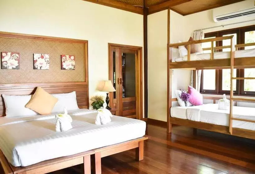 Khaothong Terrace Resort