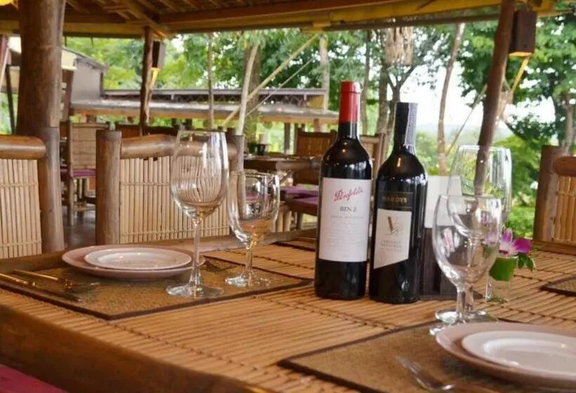 Khaothong Terrace Resort