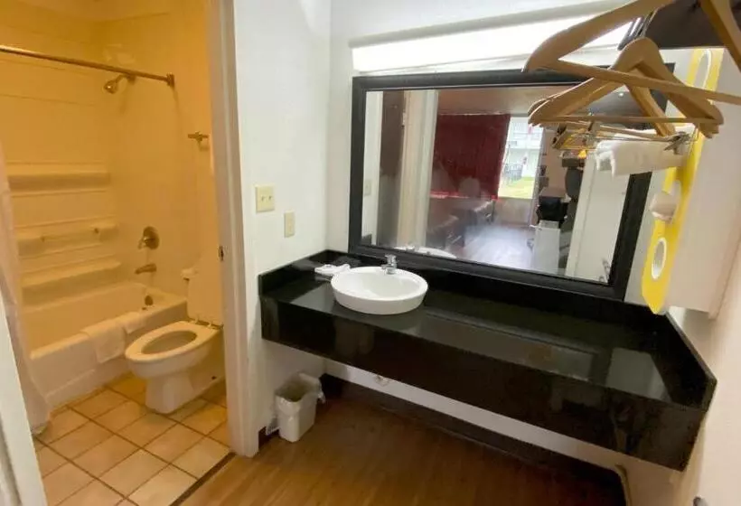 汽车旅馆 Landmark