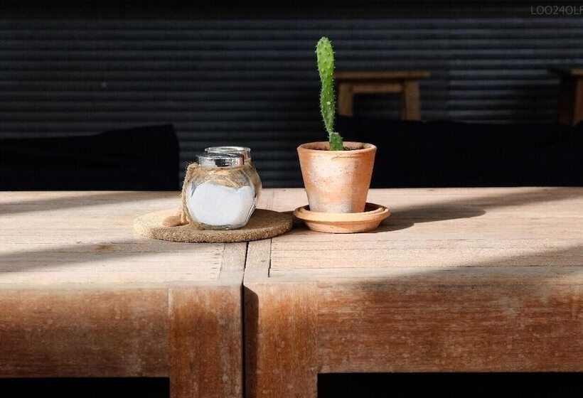 Пансион Samatha Bed & Breakfast