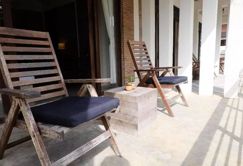 Pension Samatha Bed & Breakfast