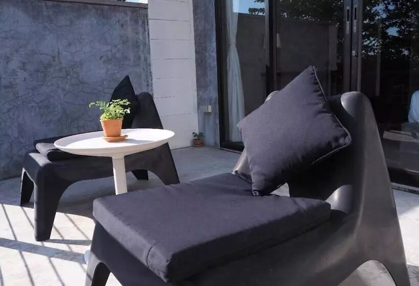 Pension Samatha Bed & Breakfast