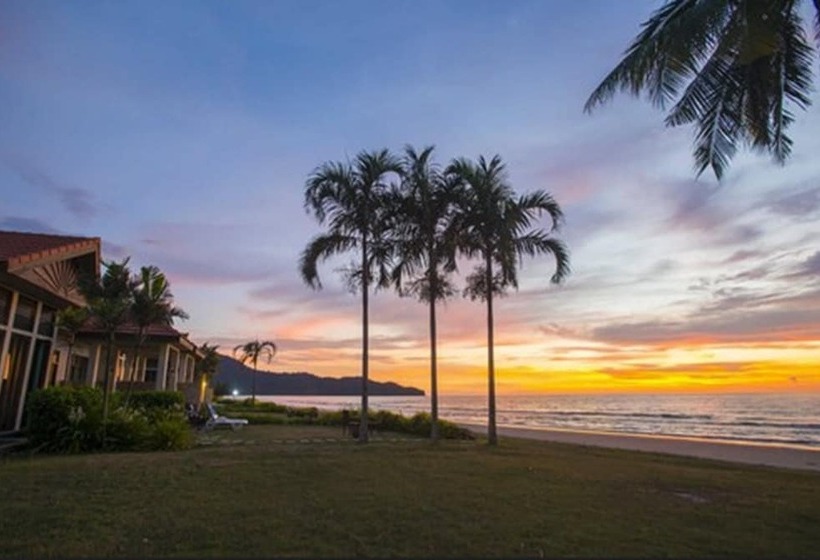 منتجع Borneo Beach Villas