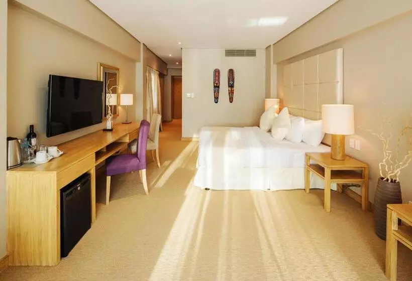 אתר נופש Villa Caemilla Beach Boutique