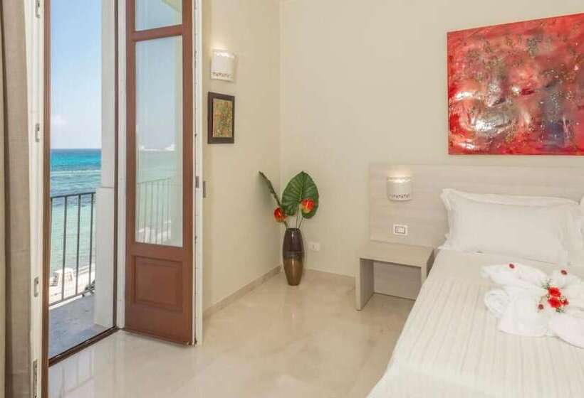 住宿加早餐 Central Gallery Rooms Palazzo D Ali Staiti Xix