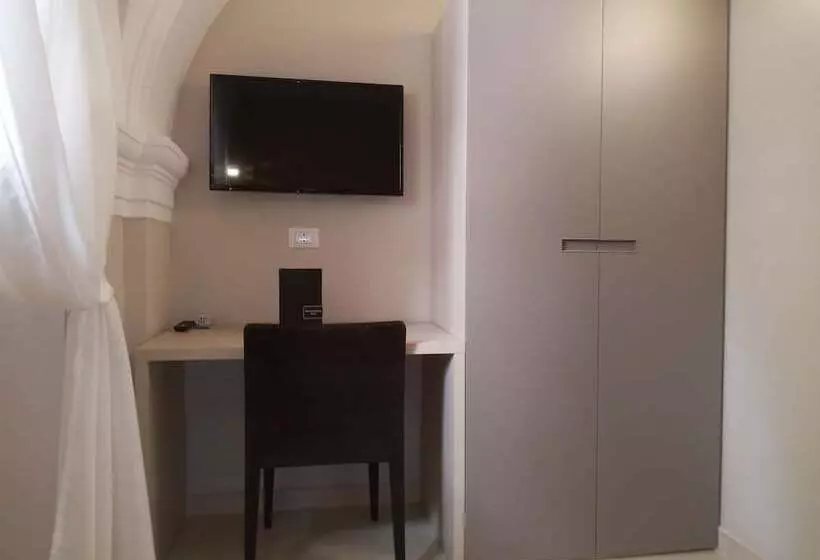 住宿加早餐  Central Gallery Rooms Palazzo D Ali  Staiti Xix