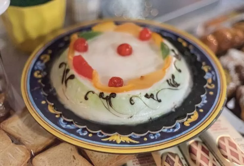 تختخواب و صبحانه Le Teste Di Moro Al Duomo