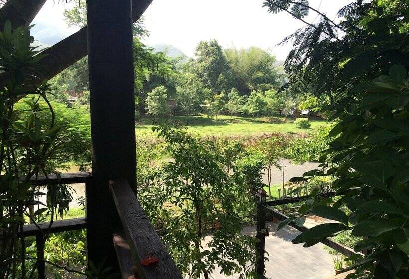 فندق Baantawan Guesthouse Pai