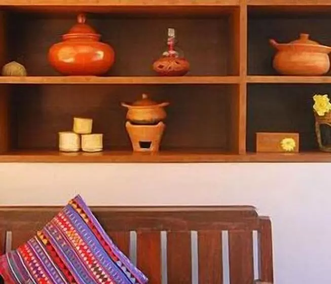 هتل Baantawan Guesthouse Pai