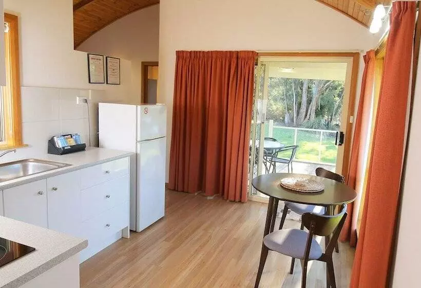 Hotelli Beauty Point Tourist Park