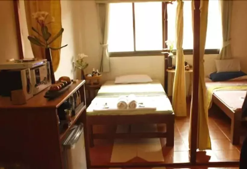 هتل Bunjongburi