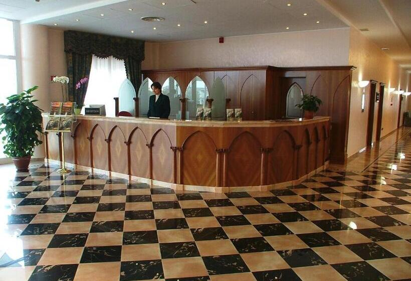 Отель Centro Di Spiritualita Padre Pio