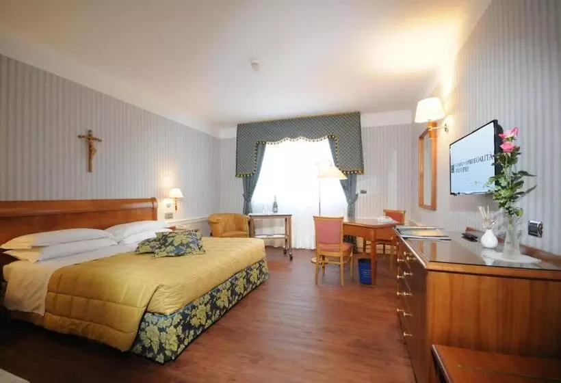 ホテル Centro Di Spiritualita Padre Pio