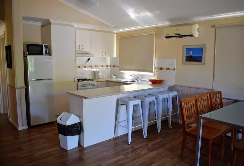 Hotelli Dromana Holiday & Lifestyle Village