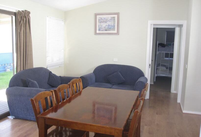 בית מלון כפרי Dromana Holiday & Lifestyle Village