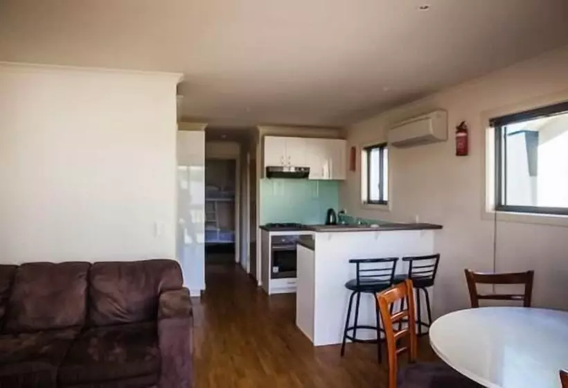 Hotelli Dromana Holiday & Lifestyle Village