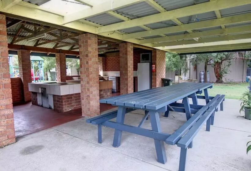 Hotelli Dromana Holiday & Lifestyle Village