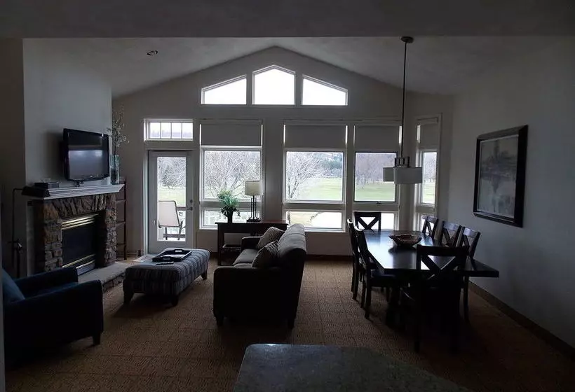 Hotelli Fairway Suites At Peek N Peak