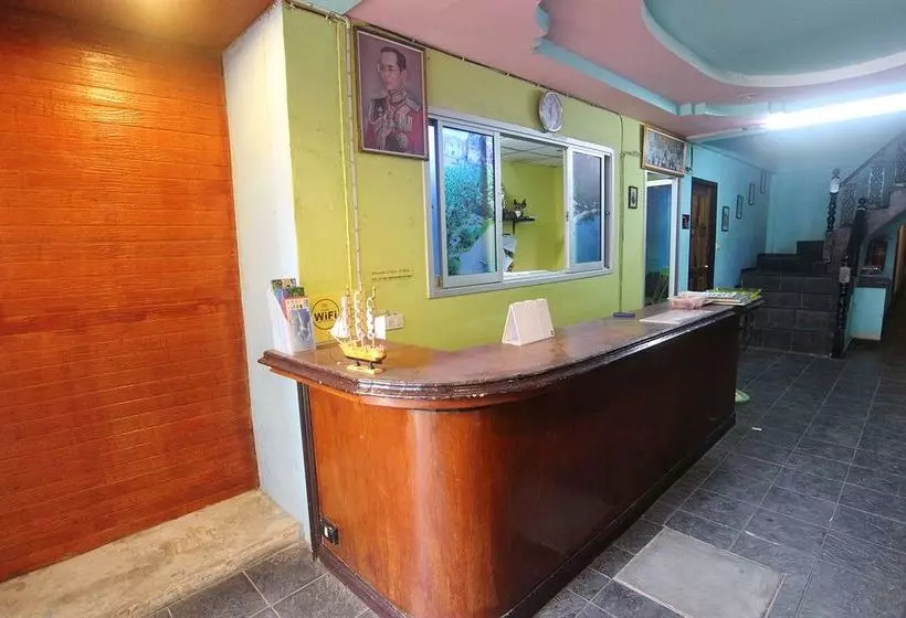 Hotel Golden Bee Phi Phi