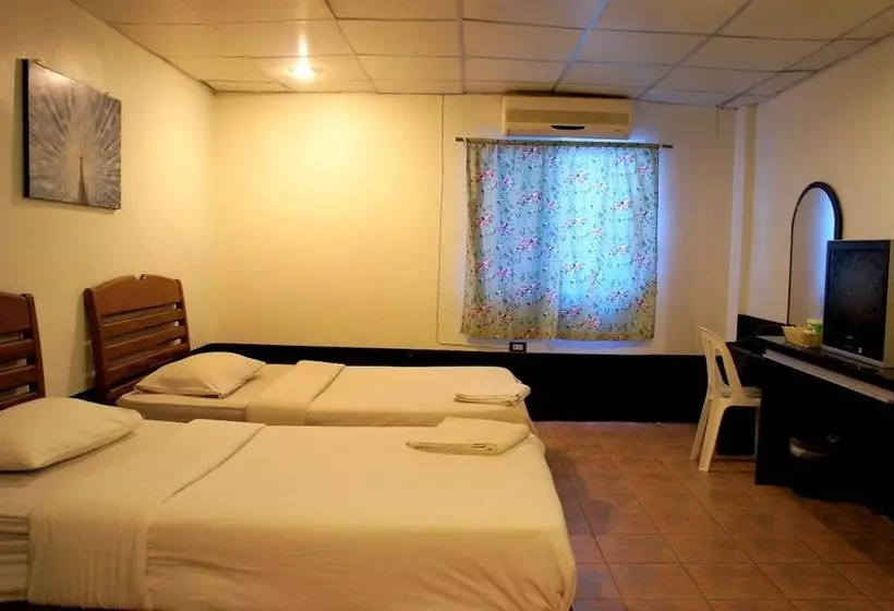 Hotel Golden Bee Phi Phi