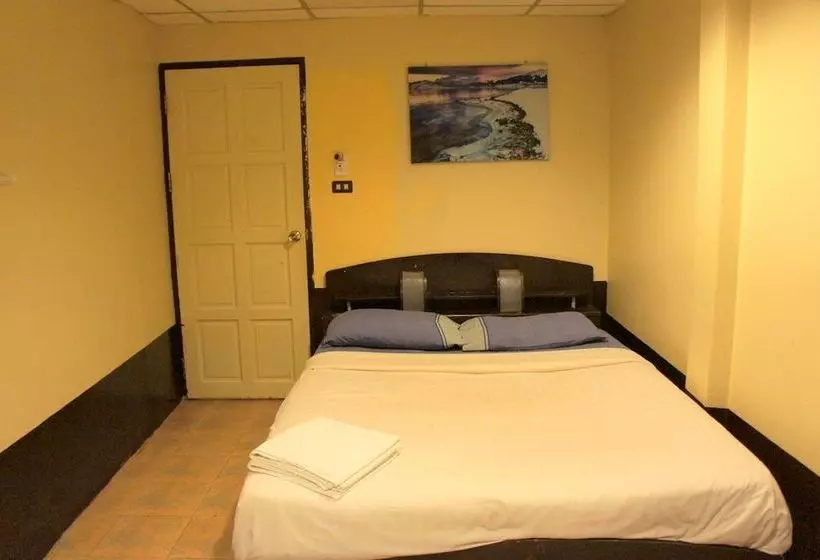 Hotel Golden Bee Phi Phi