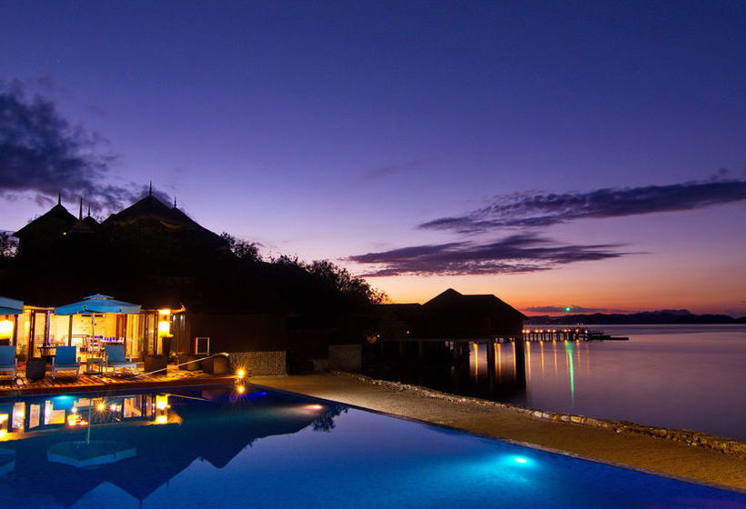 酒店 Huma Island Resort & Spa