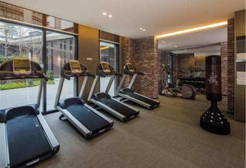 Minimax Premier Hotel Shanghai Hongqiao