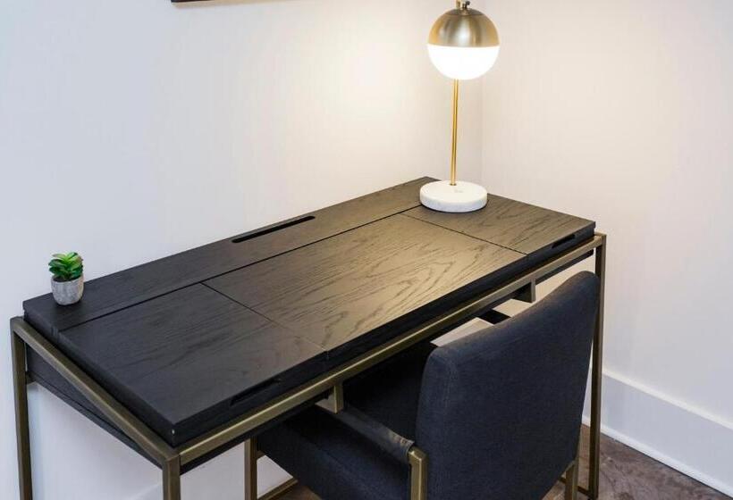 هتل Mint House At The Reserve  Nashville