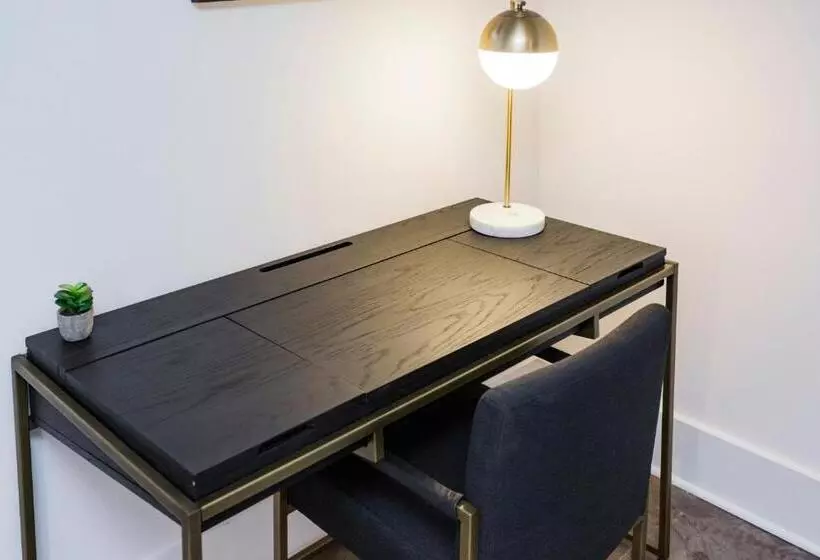 هتل Mint House At The Reserve Nashville