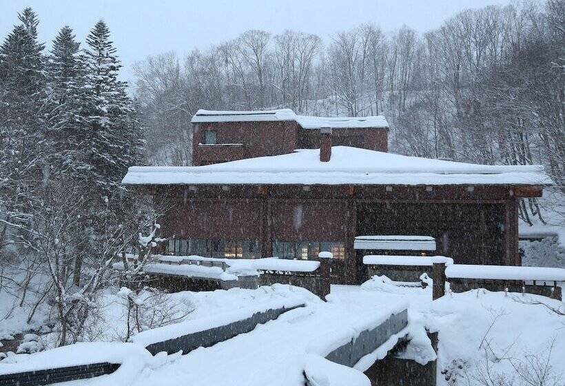 Hotel Niseko Konbu Onsen Tsuruga Moku No Sho