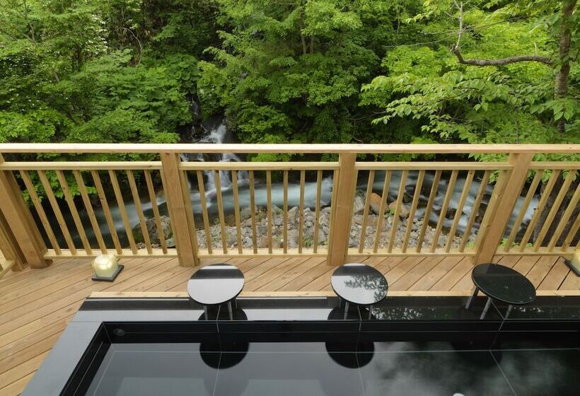 Hotel Niseko Konbu Onsen Tsuruga Moku No Sho