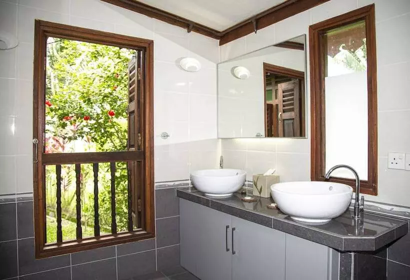 Hotell Sunset Valley