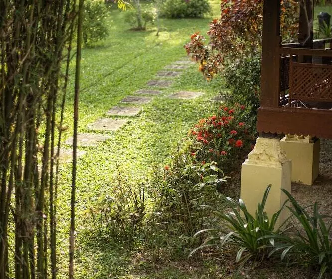 Hotell Sunset Valley