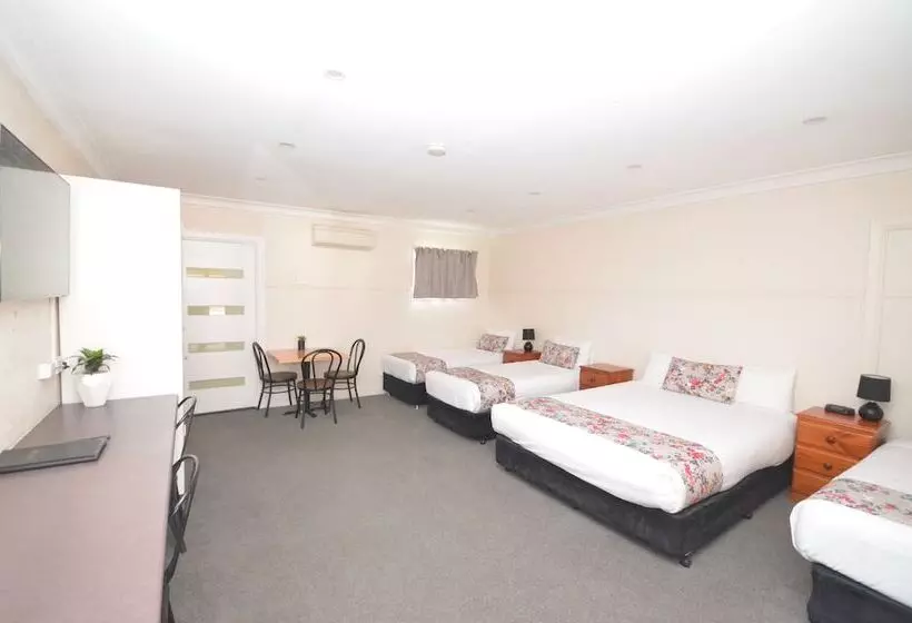 مُتل Ben Chifley Motor Inn