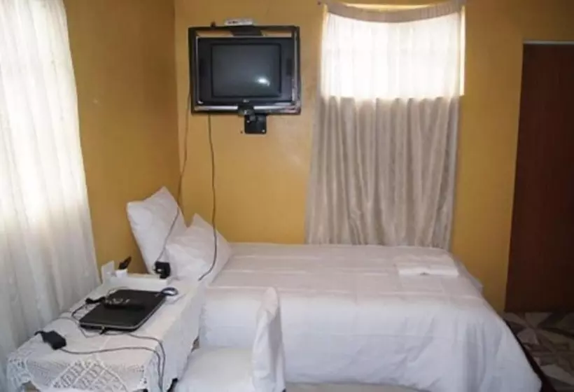 پانسیون Boikhethelo Guest House