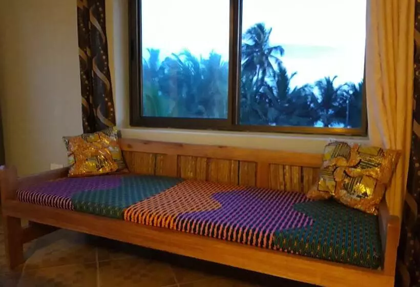 膳宿费 Afiki Resort