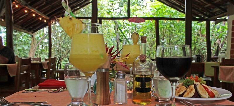 Курорт Arenal Oasis