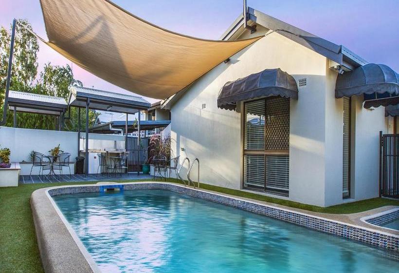 Townsville Holiday Apartments
