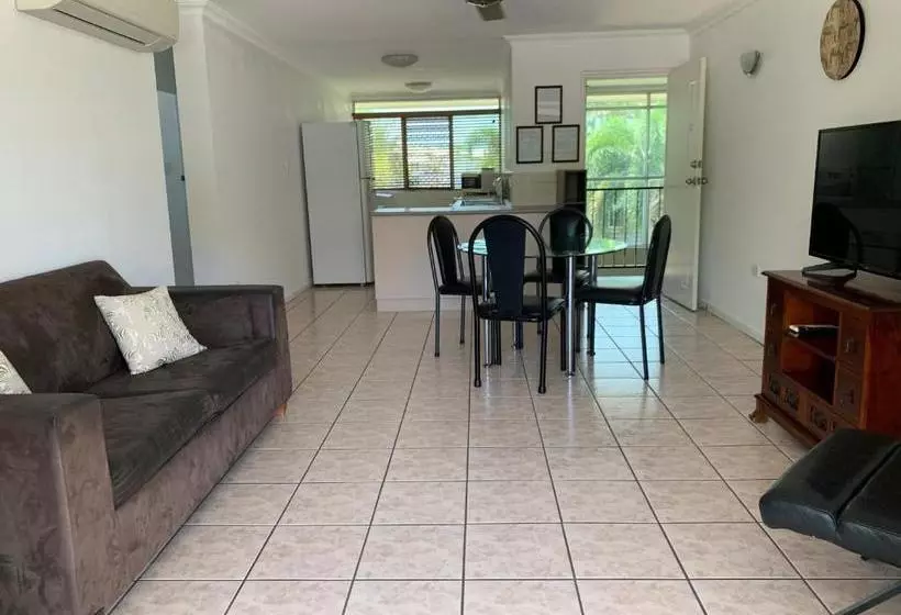 Townsville Holiday Apartments