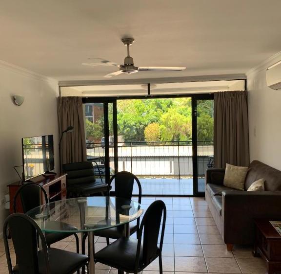 Townsville Holiday Apartments
