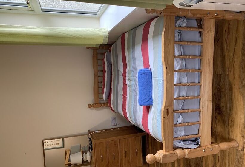 1 Lochness Rooms&hostel