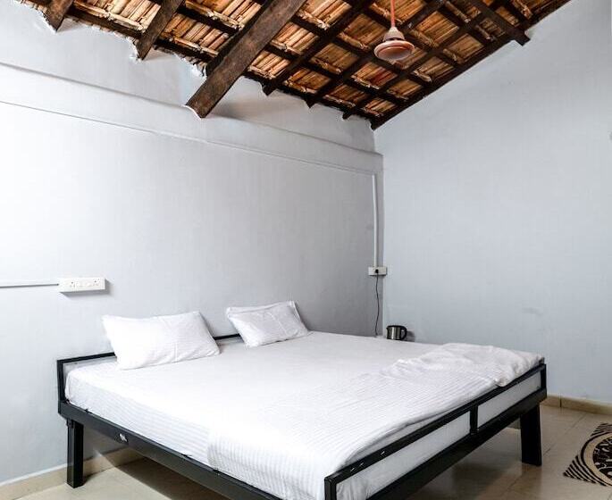 Hospedaria Backpacker Panda Goa