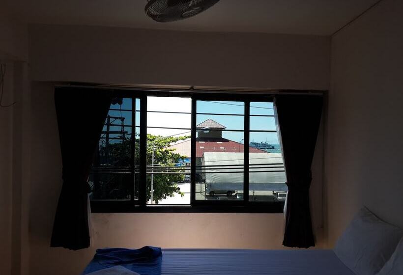 Coffee Island   Hostel