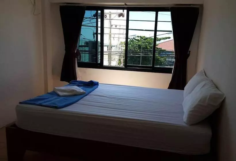 Coffee Island   Hostel