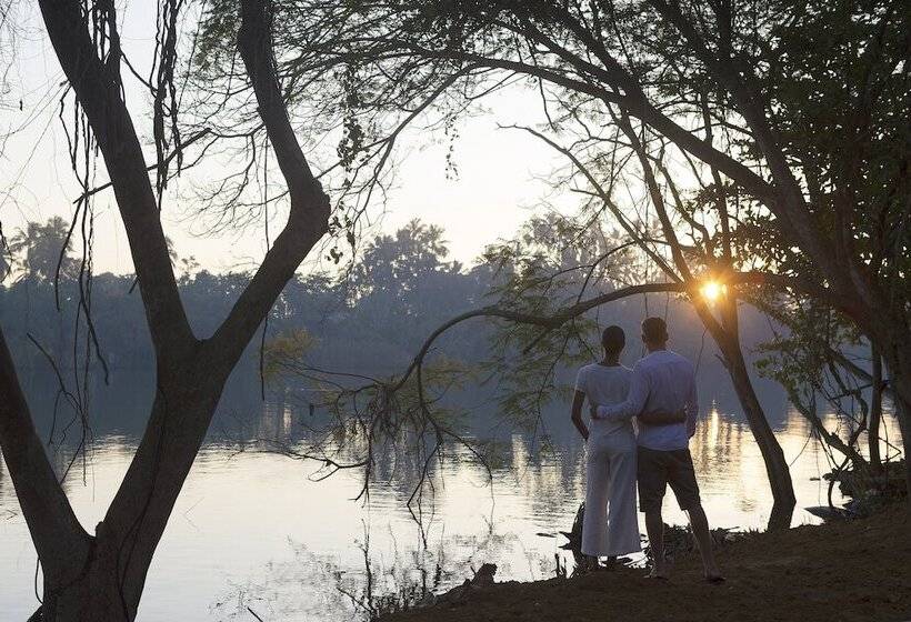 Anantara Kalutara Resort