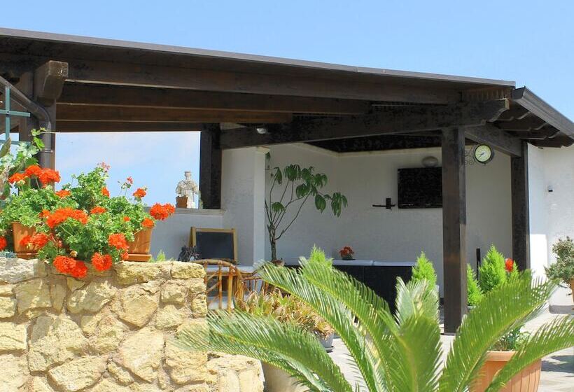 مبيت وإفطار La Corte Degli Spada   Borgo Antico Del Salento