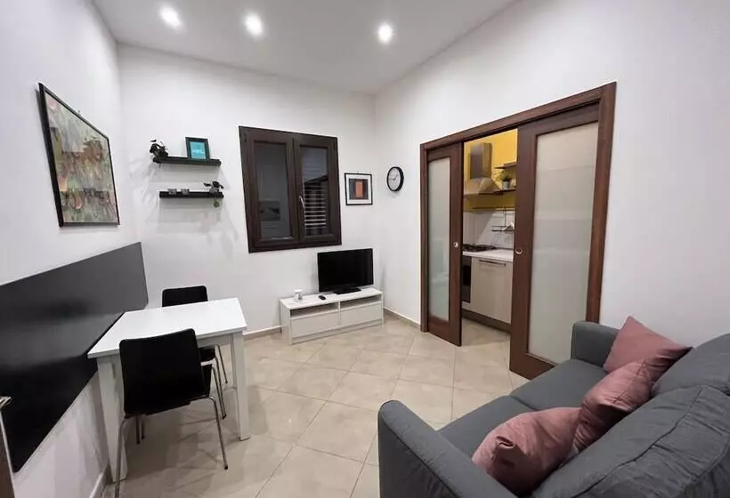 تختخواب و صبحانه La Corte Degli Spada Borgo Antico Del Salento